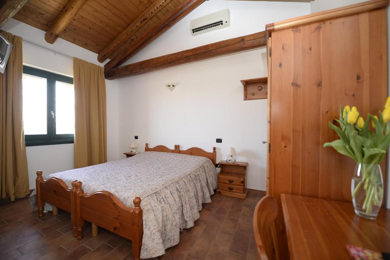 Agriturismo Le Oche Selvatiche Lauzacco 外观 照片