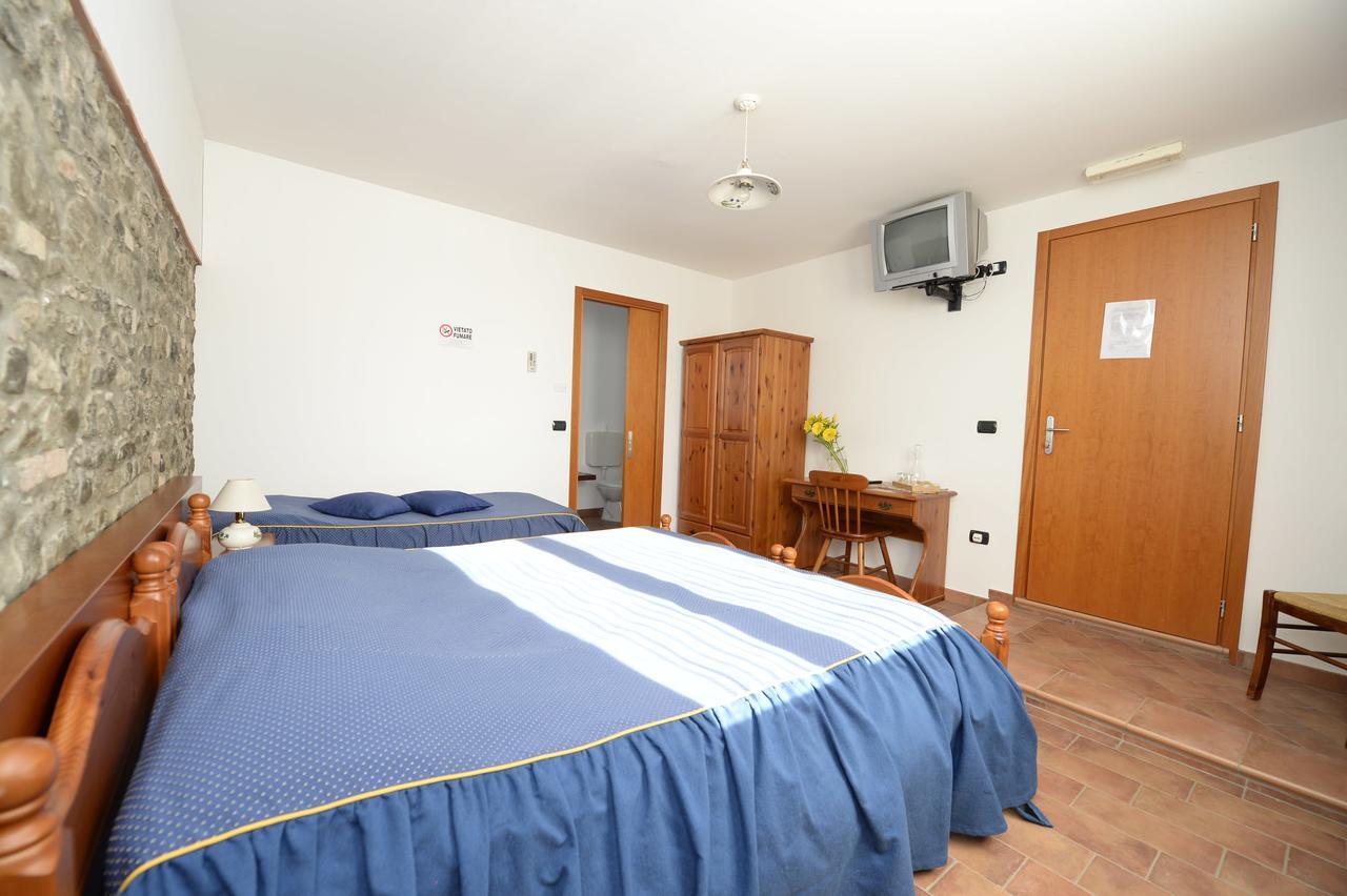 Agriturismo Le Oche Selvatiche Lauzacco 外观 照片