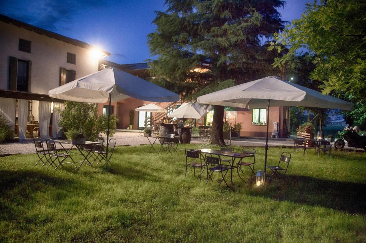 Agriturismo Le Oche Selvatiche Lauzacco 外观 照片