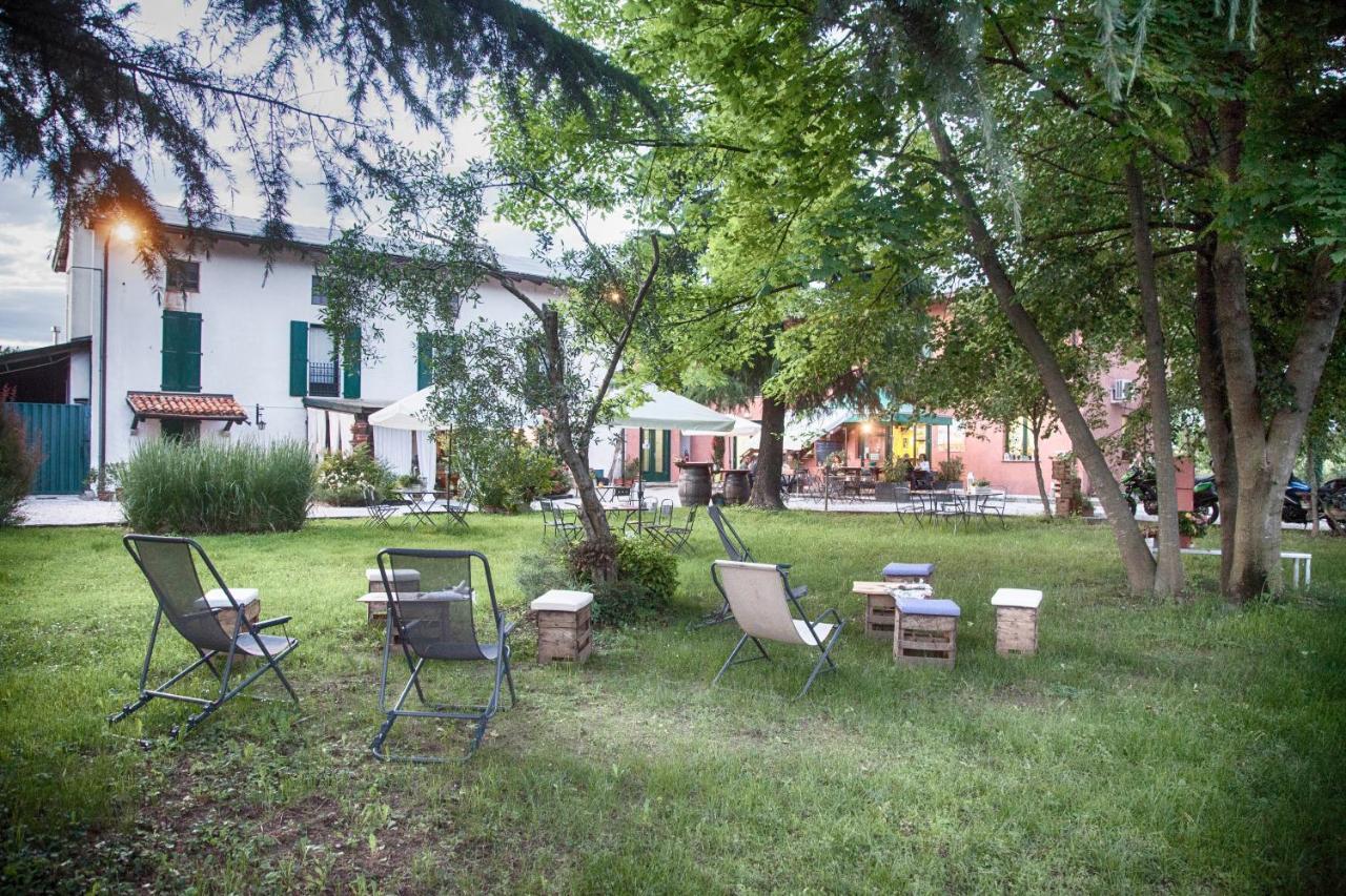 Agriturismo Le Oche Selvatiche Lauzacco 外观 照片
